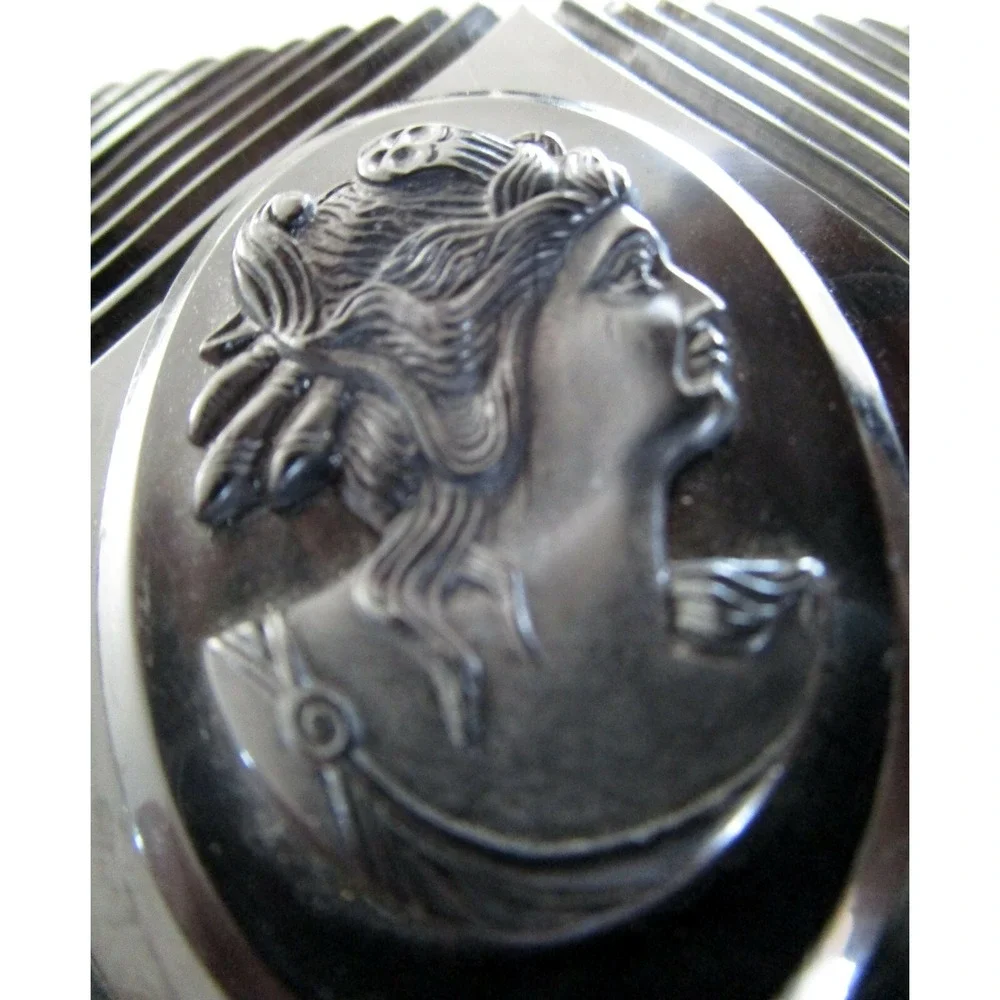 Large All Black Cameo Vintage Antique Carved Bakelite? Brooch  Mourning Jewelry